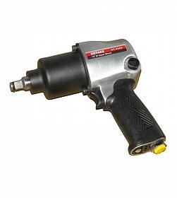 На сайте Трейдимпорт можно недорого купить Пневмогайковерт 1/2" 680Нм Partner RT-5268. 
